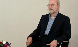 伊朗：拉里贾尼及其子、副手在首都女儿家中遇袭身亡，已为所有关键政府官员和军事指挥官预先指定了3至7名不等的替代人选